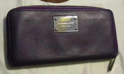 Michael Kors Purple Pebbled Leather Wallet Zip Closure Euc • $34.99