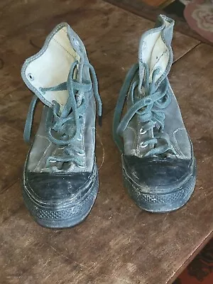 1950s Vintage Converse CHUCK TAYLOR Canvas Football Sneakers Turf Cleats Size 7 • $65