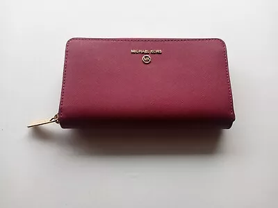 Michael Kors Jet Set Wallet Red • $18