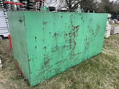 £400 • Buy 5400 Litre Diesel Tank