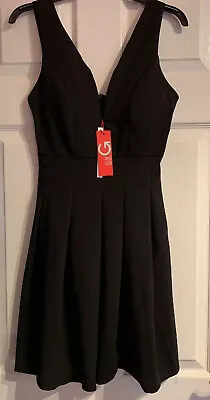 £18 • Buy WALG Aria Plunge Black Mini Skater Dress Size 12 Tall New