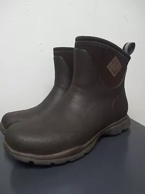 Muck Boots Size 8 Dark Brown • $35