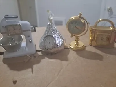 Quartz Mini Clock Lot Of 6 • $50