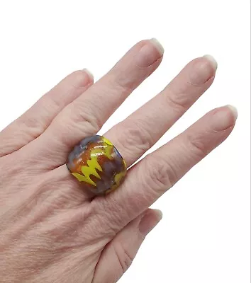 Vintage Murano Blown Glass Yellow Geometric Swirl Ring Sz 8.5 • $9.99