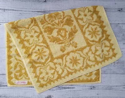 Vintage 60s 70s St. Mary's Bathroom Hand Towel Yellow & Gold Floral Flowers • $7.95