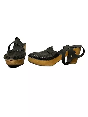 Ecote Womens Black Wood Heel Sandals Genuine Leather 9.5 • $19.20