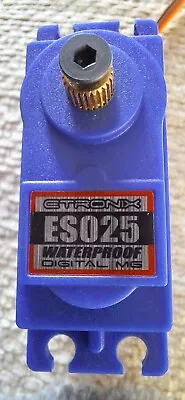 ETRONIX ES025 25 KG Digital Waterproof Servo. Metal Gears. Splined 25T  • £24