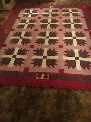 Vintage 1992 Signed Hand Stitched   Gorgeous Quilt  105  By 83  • $95