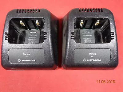 Motorola XTS5000 VHF XTS3000 UHF Radio Charger HT1000 MT2000 JT1000 NTN7160 (2) • $24.44