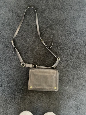 $140 • Buy Alexander McQueen Handbag