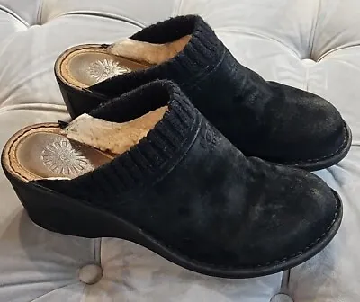 UGG Australia Gael 1934 Black Suede Womens Shoes Mules Wedge Heels Slip On 9 • $44.99