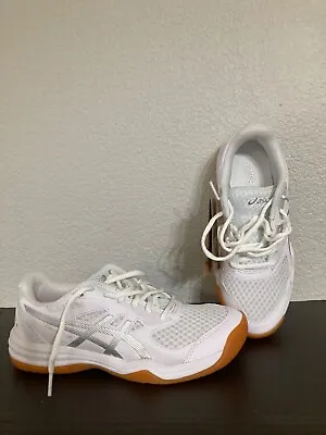 Asics Upcourt 5 Shoes Volleyball Athletic White Silver Size 6.5 • $37