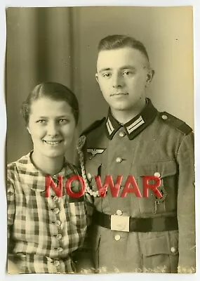 WWII STUDIO PHOTO HEER ARMY SOLDIER W Marksmanship Lanyard MEDALS & GIRL • $39.99