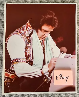 Elvis Presley - Original 8 X 10  Photo - July 19 1975 - Nassau Coliseum LI NY • $5.95