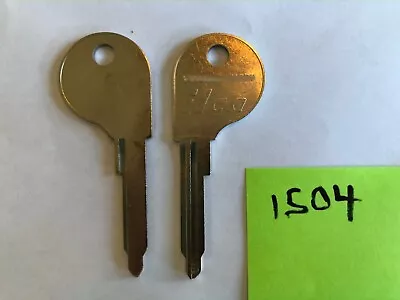 TWO 1966 1967 1968 1969 1970 Volkswagen VW Bus Ignition Key Blanks! 1504 • $7.95