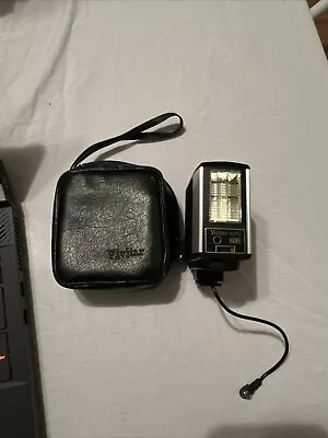 Vivitar Auto 252 Electronic Camera Flash Unit And Carrying Case • $10