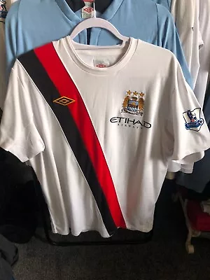 Manchester City 3rd Shirt 2009/10 Size Xl  Retro With Print On Back.  • £10