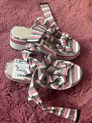 Zara Sandals 36 • $28