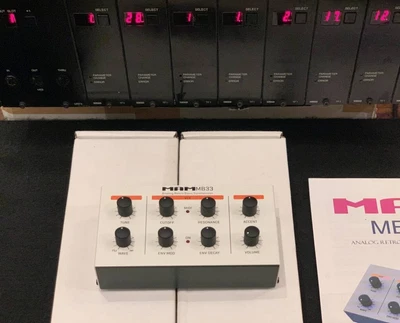 $690 • Buy Mam Mb33/ Tb303 Clone/ Analog Retro Bass Synthesizer VGC