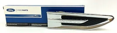 2010-2019 Ford Taurus Passenger Front Fender Chrome Black Nameplate Emblem OEM • $44.94