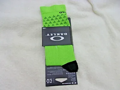 NWT Oakley All Mountain MTB Socks Men's M Or L Green With Design/print • $7.99