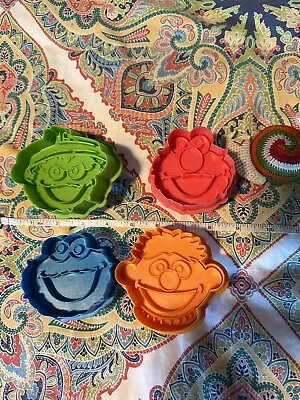 Williams-Sonoma Sesame Street Sandwich Cookie Cutters - Set Of 4 - No Box - NWOT • $15