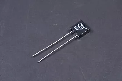 Y0075499R000F0L Vishay Metal Foil Resistor 499 Ohm 1% 300mW Rad VSR-499R00-1% • $9.84