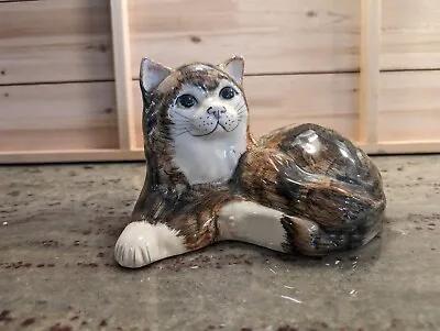 Babbacombe Pottery Seated Tabby Cat • £20