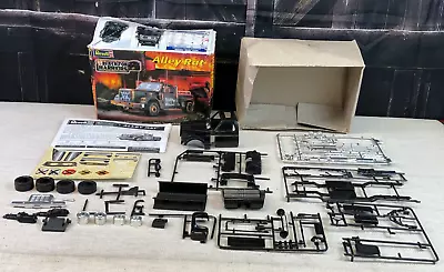 OPEN BOX Revell 1:25 Model Kit BLACKTOP WARRIORS ALLEY RAT Pickup Truck • $59