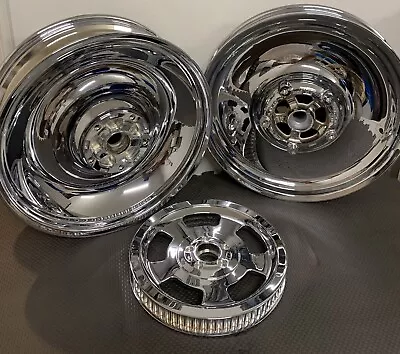 $2499 • Buy Harley Davidson Chrome VROD V-ROD VRSCA VRSCB 02-06 Wheels PULLEY OEM (OUTRIGHT)
