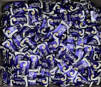 CADBURY WHITE DAIRY MILK CHUNKS X50 CHOCOLATE DATED 08/2024 CHOOSE YOUR OWN • £10.95