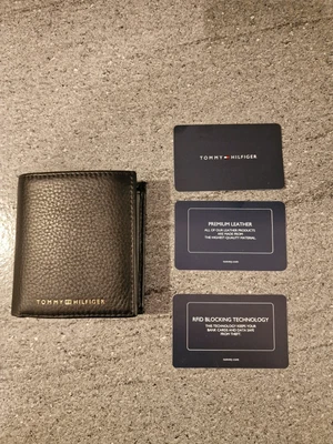 £29.99 • Buy Tommy Hilfiger Premium Leather Wallet Black New RRP £85