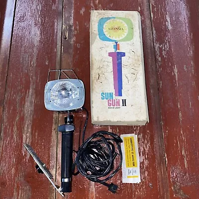 Vintage SYLVANIA SUN GUN II Movie Light  SG-55 Tested & Works • $23.24