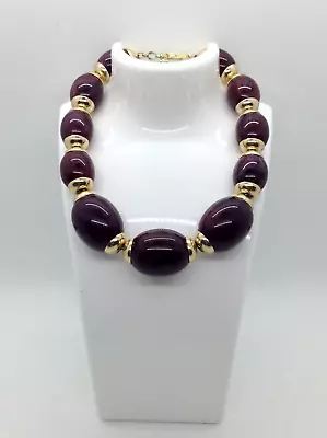 VTG Trifari Chunky Marbled Purple Oval Bead Gold Tone Necklace • $9.99