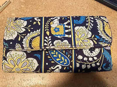 Vera Bradley Ellie Blue Elephant Pattern Wallet *Pre Owned W/Wear* Bbb1 • $14.99