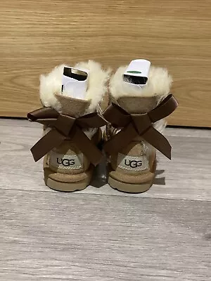 Bailey Ugg Boots With Bow Child Size 5 • £75