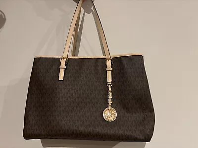 Michael Kors Signature Jet Set Brown Leather Zip Top Tote Bag NEW/NO TAG • $70