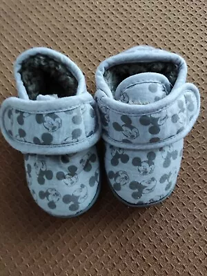 £4.99 • Buy Disney Mickey And Friends Toddler/Infant Size 8 Mickey Mouse Slippers, Boy/Girl