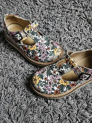 Young Soles Floral Rosie T Bar Shoes Size 10 EU 28 • £12.99