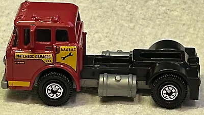 Matchbox 2023 Mainline 18/100 1965 Ford C900 (MB1285) • $3