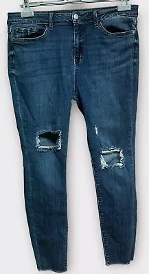 Judy Blue Jeans Women's Sz 15/32 Skinny Fit Stretch Denim Distressed Raw Hem • $24.99