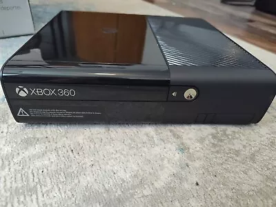 Microsoft Xbox 360 E 4GB Console - Black.  Very Good Condition!  Games Included! • $120