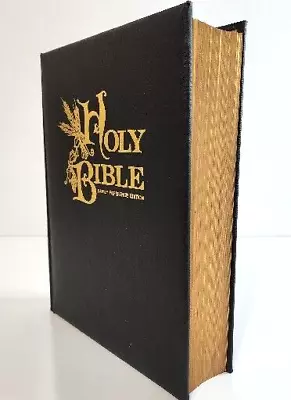 Holy Bible Large Family Reference Edition Leather KJV Nelson Illustrated 1971 • $75