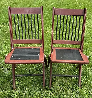 Pair 2 Vintage Wood Folding Chairs Slats Painted Mid Century Modern MCM • $74.99