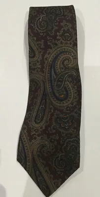 Van Heusen 417 Necktie Paisley Maroon 54 X 3.5 100% Silk Mens Tie • $13.48