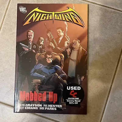 Nightwing: Mobbed Up: DC Comics/ NICE !!! Graphic Novel • $21.99