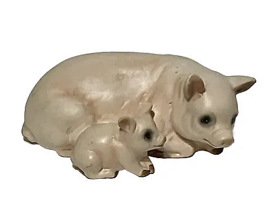 Vtg. Ceramic Momma Pig With Baby Just Chillin’ (AA) • $14.99