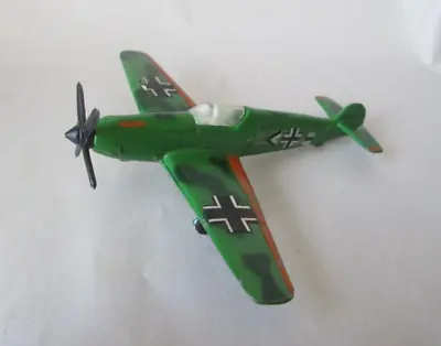 Mandarin WWII Diecast German Messerschmitt ME109 Fighter Plane B-16 /Hong Kong • $10.99