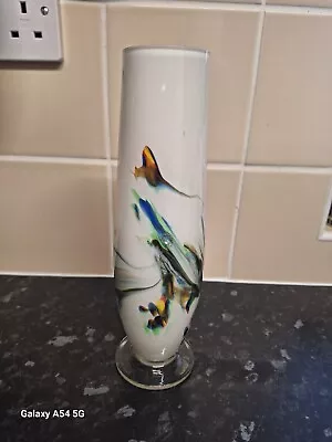 Vintage White Swirl Patterned Glass Vase • £10