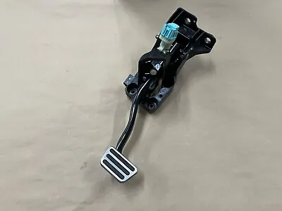 2018-2023 Ford Mustang GT  Auto  Brake Pedal Assembly - OEM • $49.99